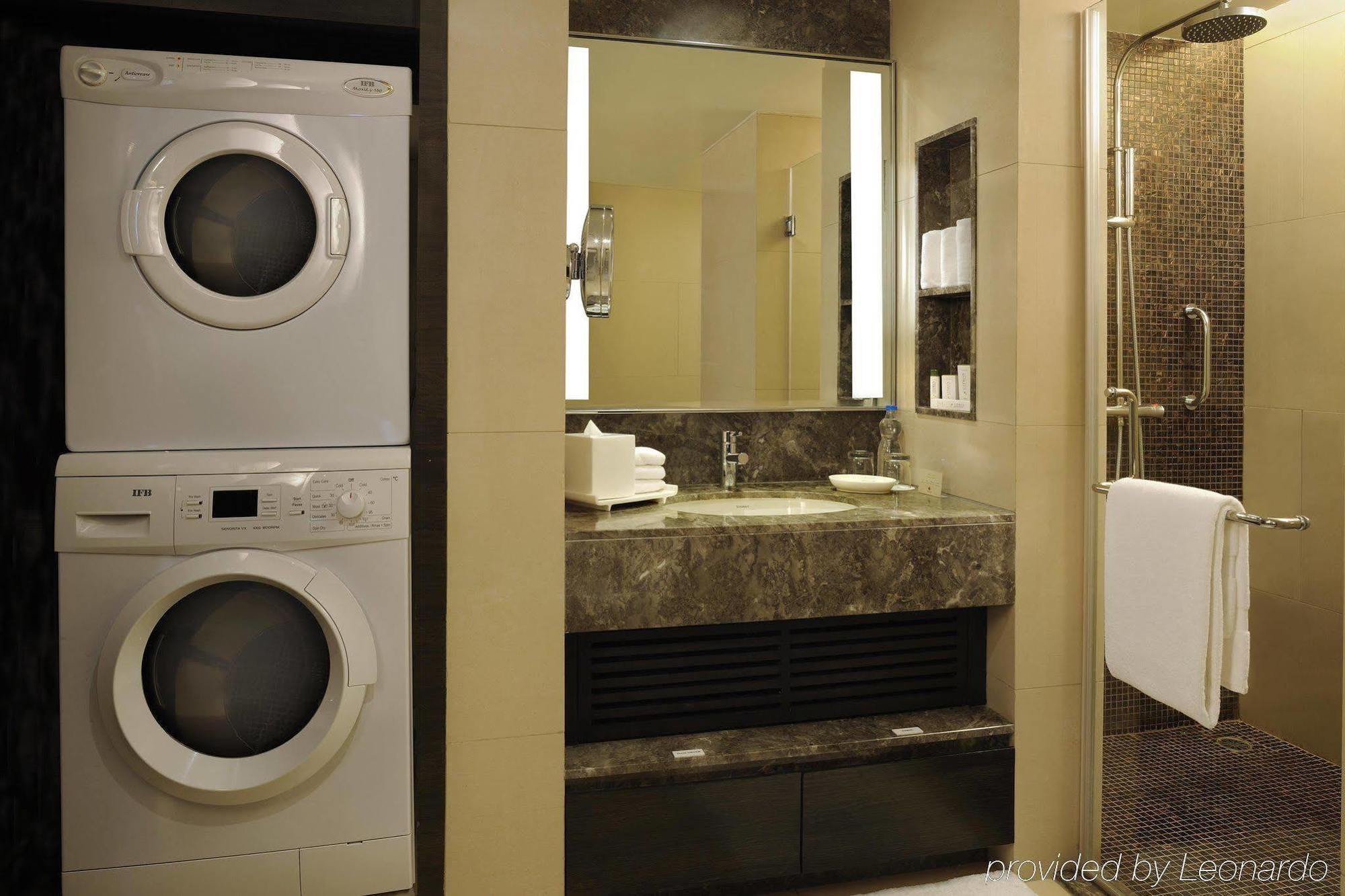 Doubletree Suites By Hilton Bengaluru Outer Ring Road Dış mekan fotoğraf