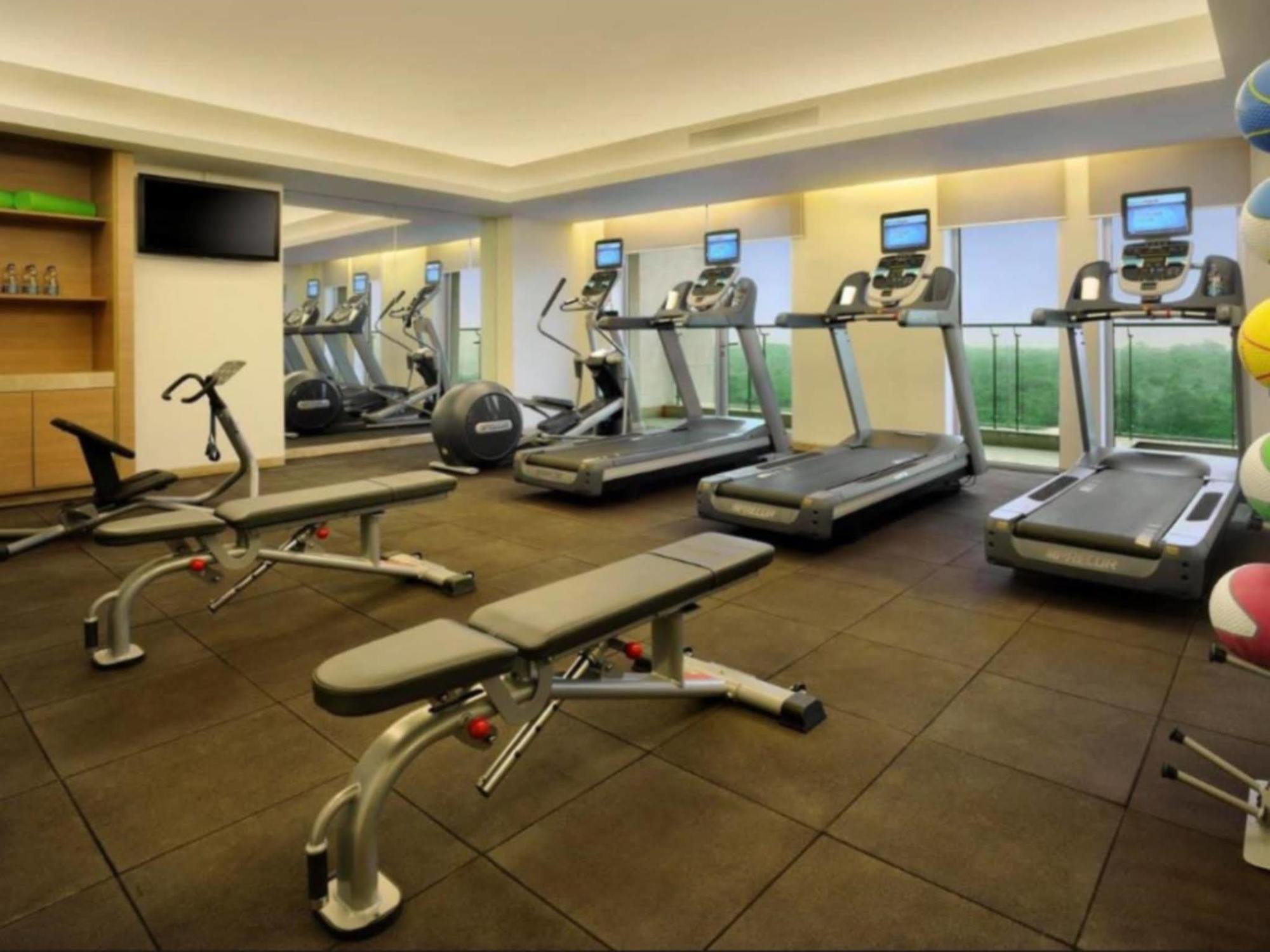 Doubletree Suites By Hilton Bengaluru Outer Ring Road Dış mekan fotoğraf
